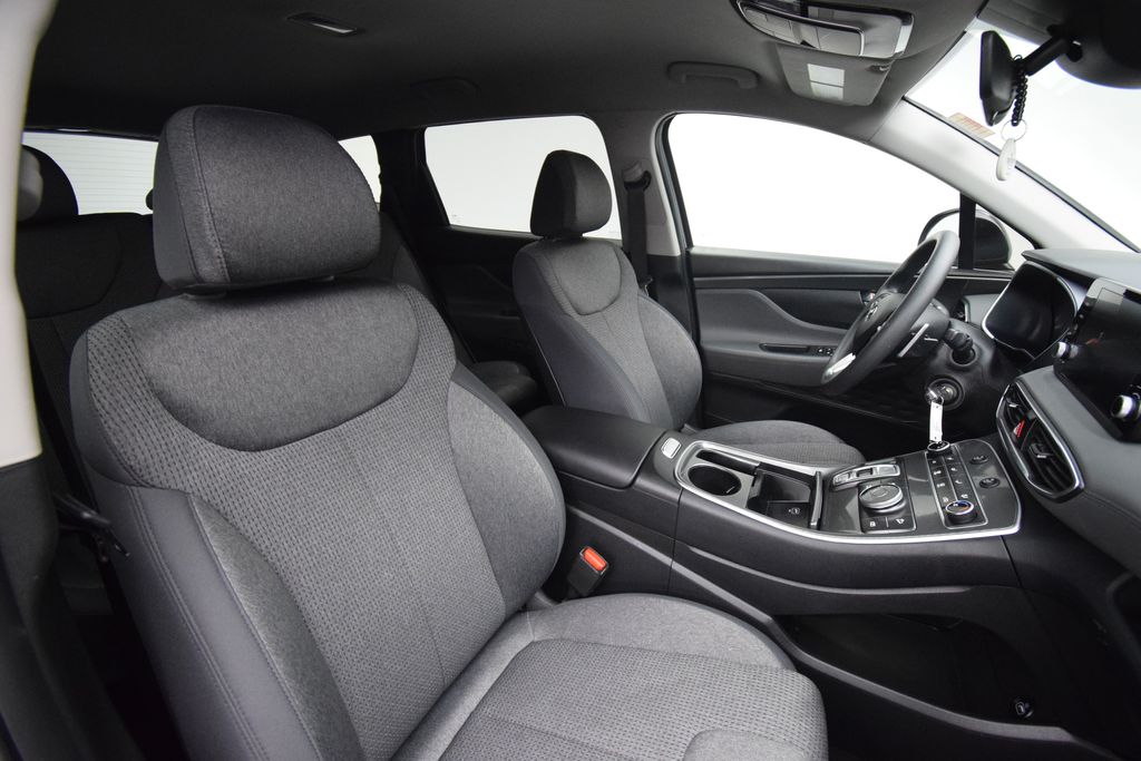 Used 2023 Portofino Gray Hyundai SE image 19