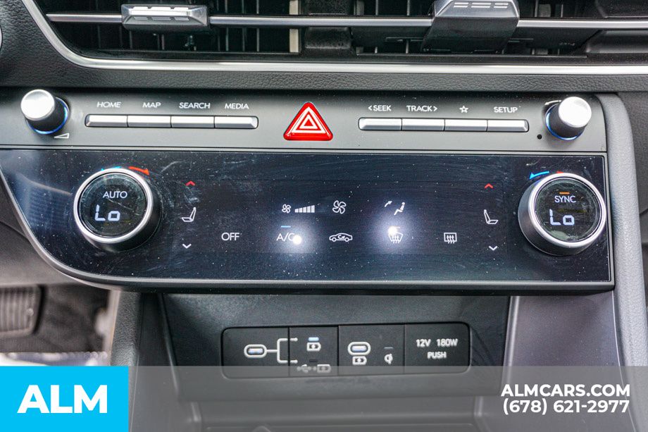 Used 2024 Silver Hyundai SEL image 41