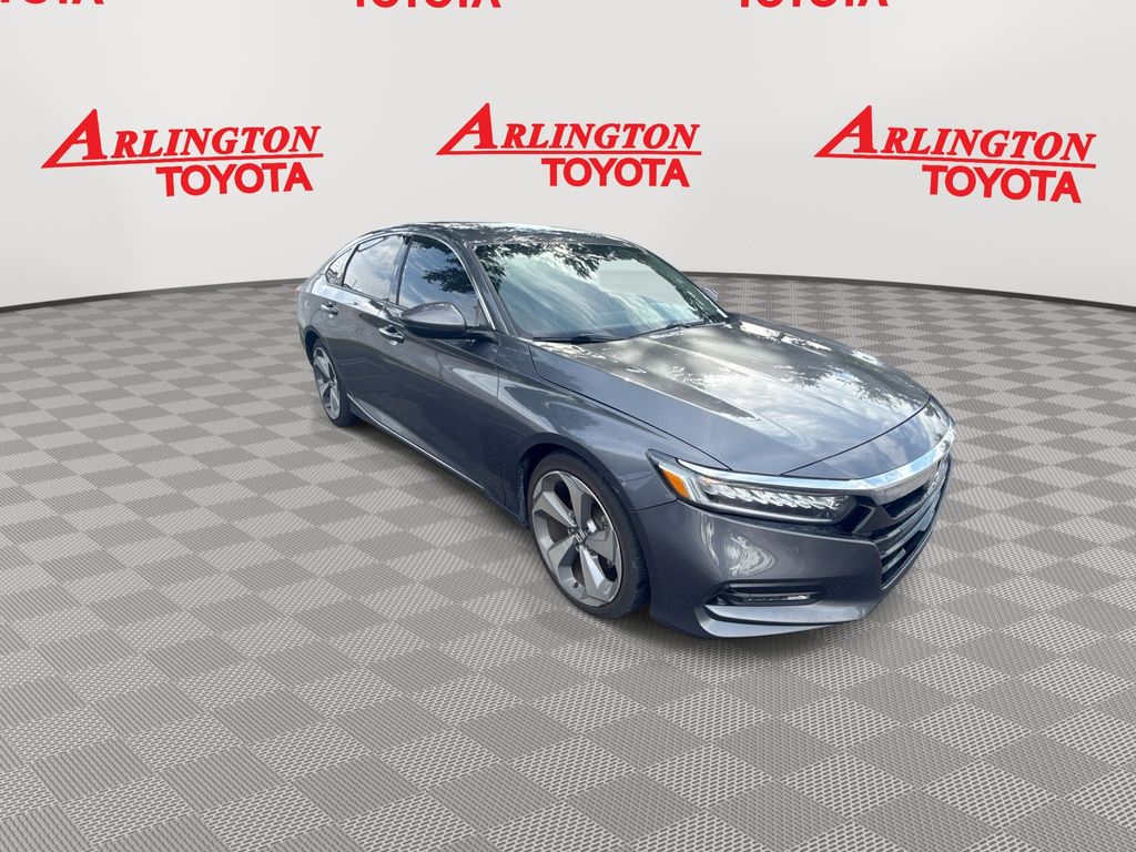 2020 Honda Accord Touring's photo