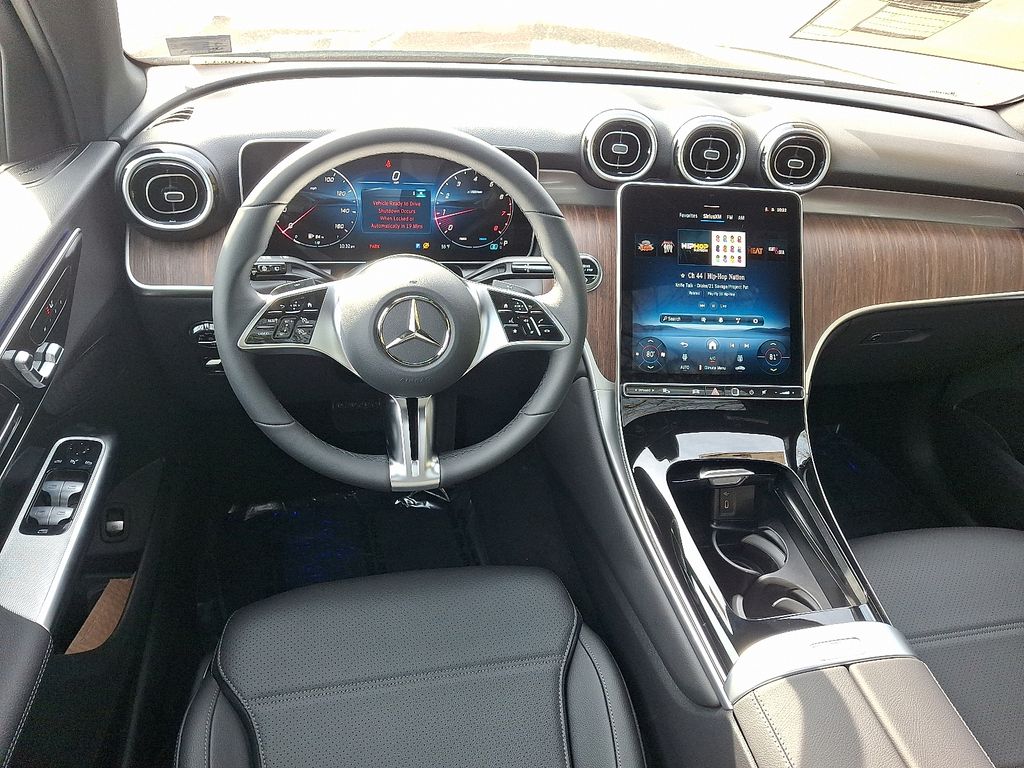 Thumbnail: 2026 Mercedes-Benz GLC - 8