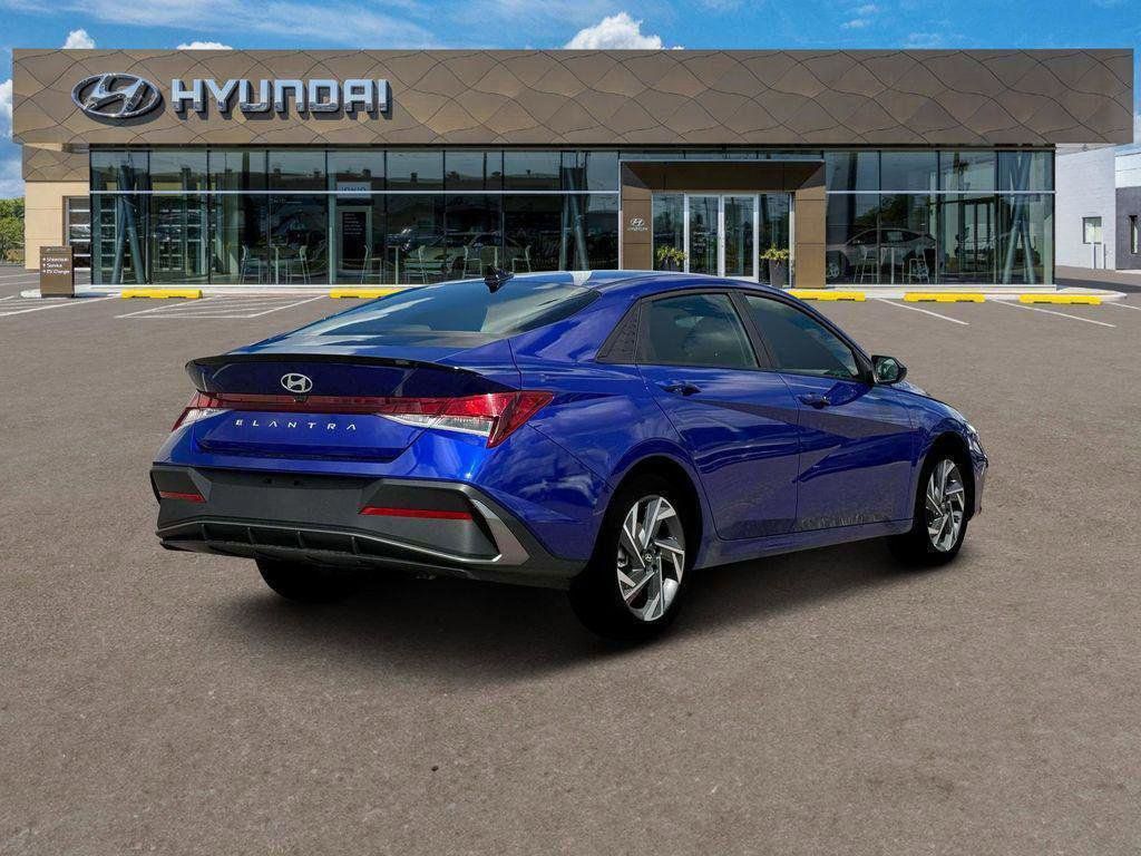 New 2025 Hyundai Elantra SEL Sport New 2025 Hyundai Elantra SEL Sport