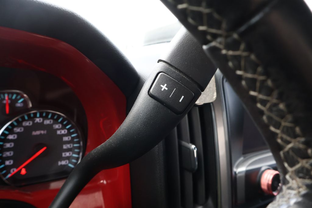 2014 Chevrolet Silverado 1500 LT 18
