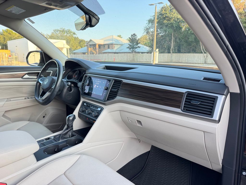 2021 Volkswagen Atlas V6 SE Technology photo 22