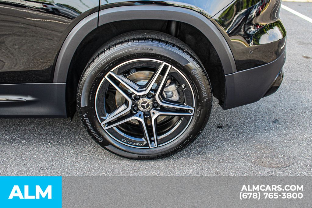 Used 2024 Black Mercedes-Benz GLB 250 image 15
