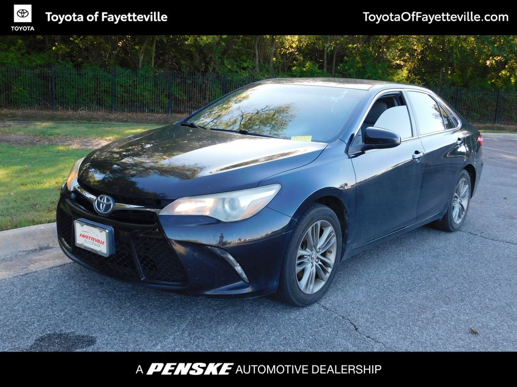 2015 Toyota Camry SE -
                  Fayetteville, AR