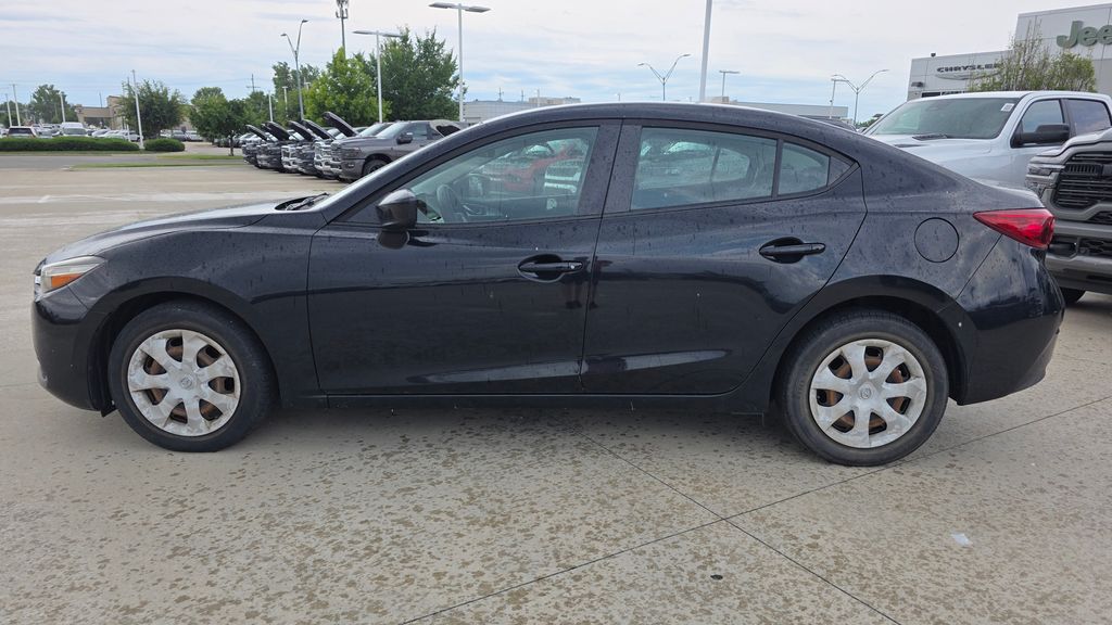 Used 2018 Mazda Mazda3 Sport with VIN 3MZBN1U70JM204297 for sale in Kansas City