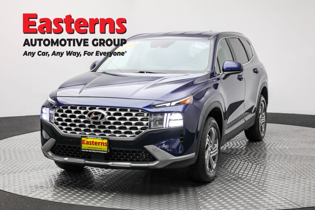 2021 Hyundai Santa Fe SE's photo