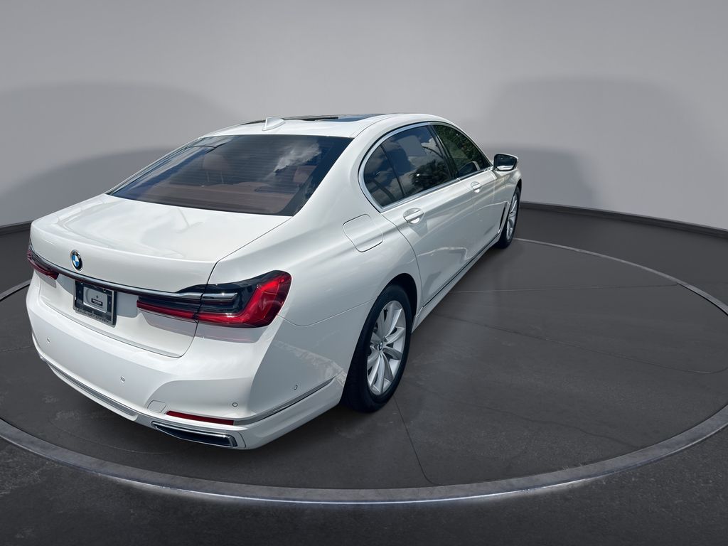 Thumbnail: 2022 BMW 7 Series - 11