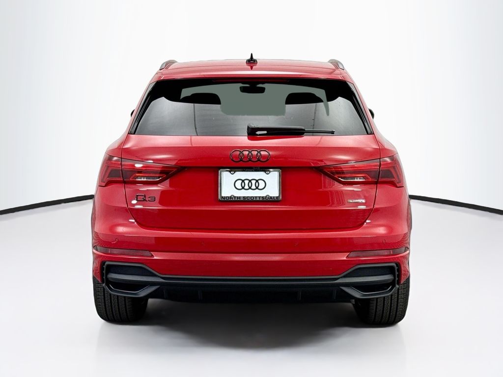 Thumbnail: 2025 Audi Q3 - 6