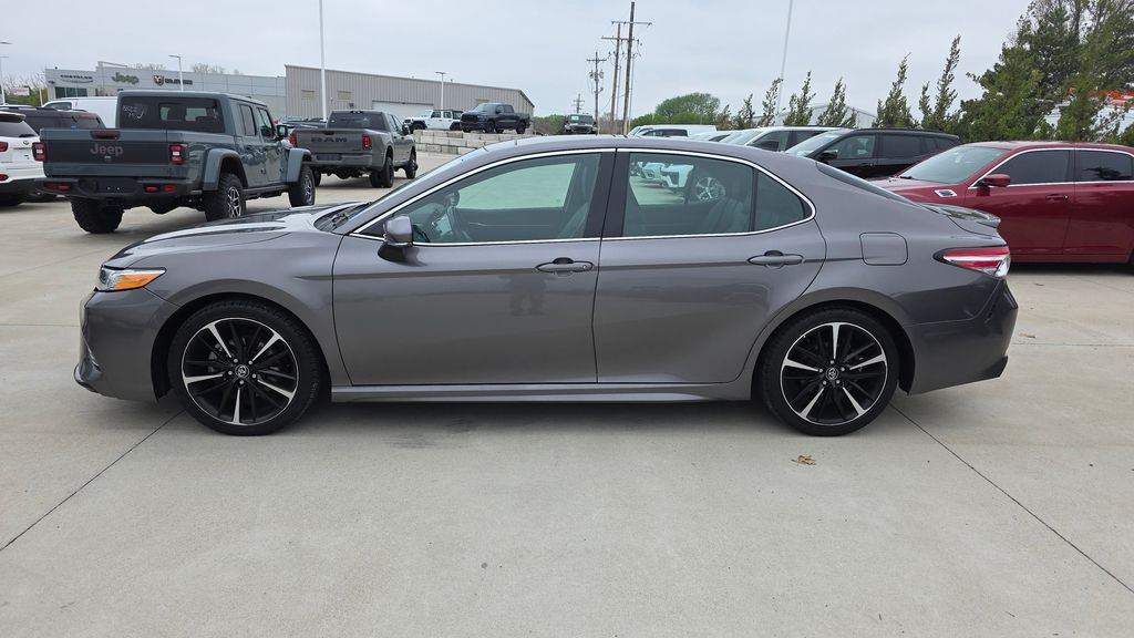 Used 2020 Toyota Camry XSE with VIN 4T1K61AK3LU890824 for sale in Kansas City