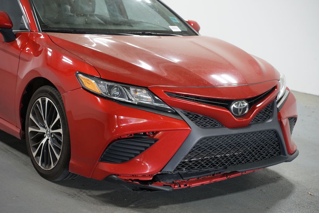 Thumbnail: 2020 Toyota Camry - 4