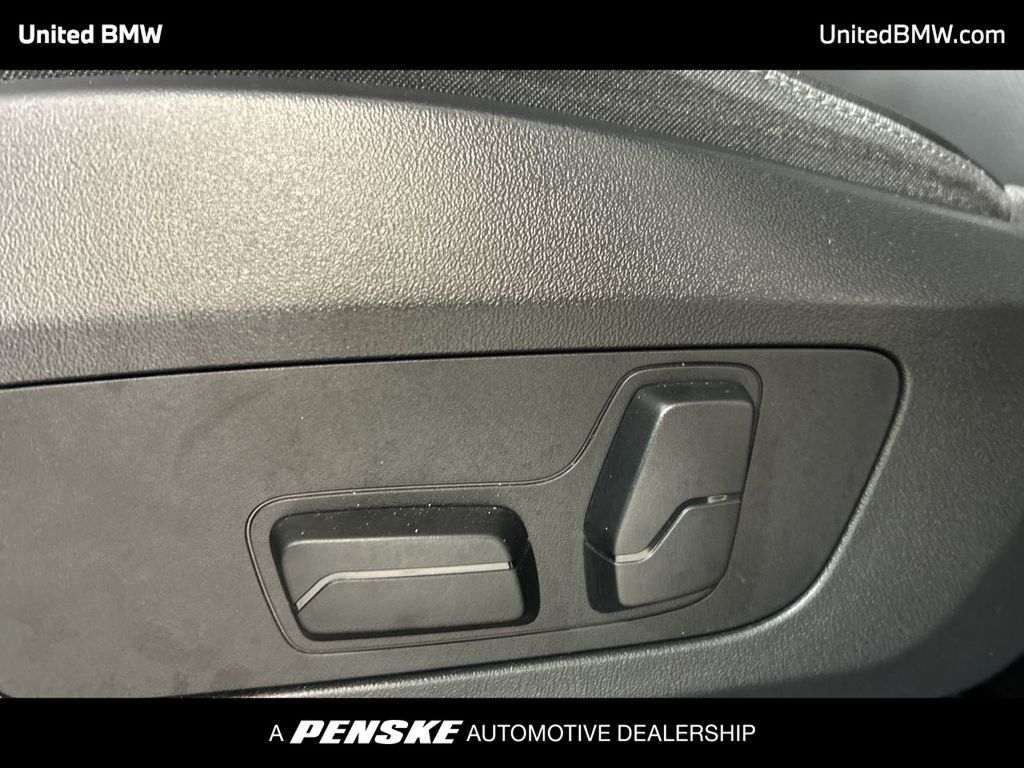 Thumbnail: 2025 BMW X2 - 12