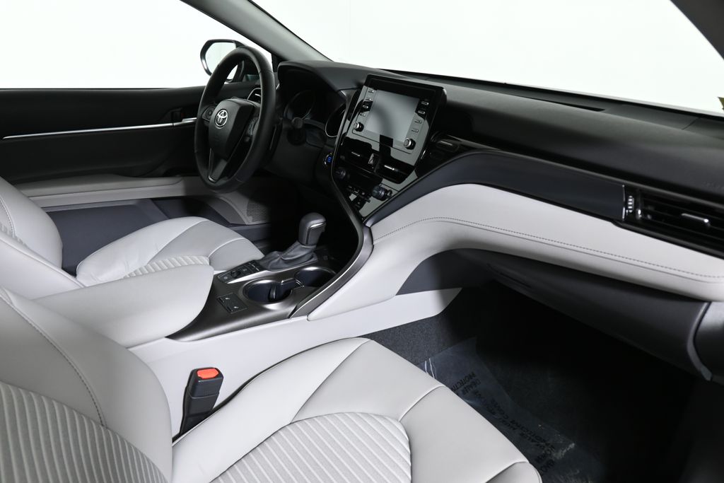 Thumbnail: 2024 Toyota Camry - 25