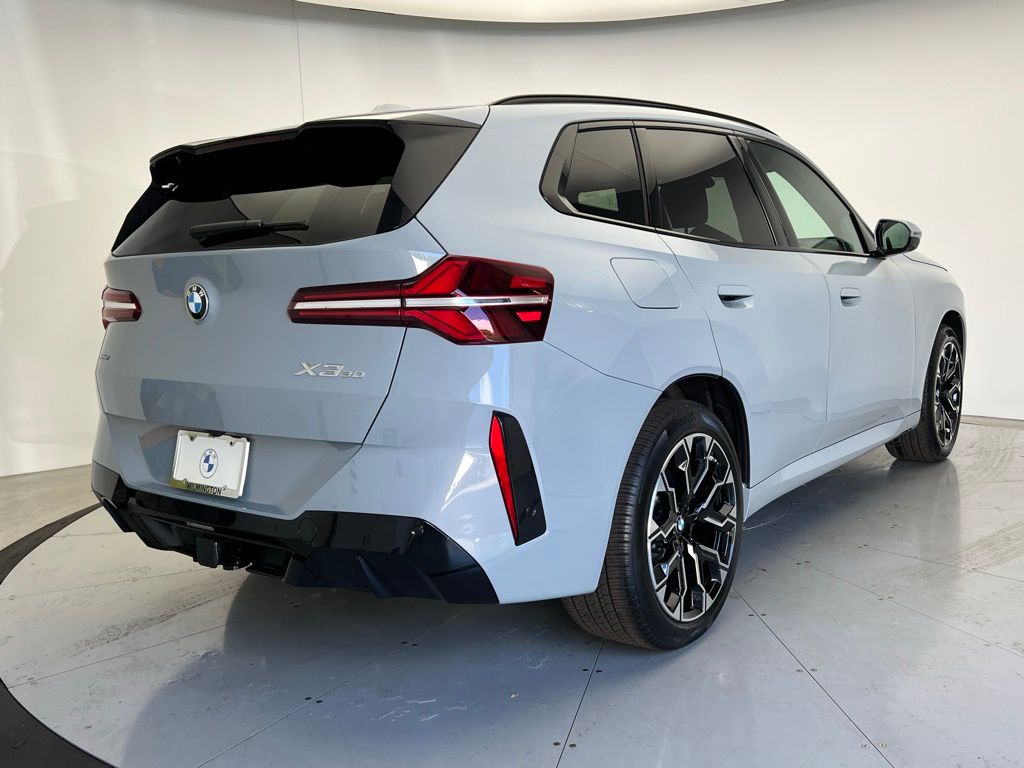 Thumbnail: 2026 BMW X3 - 3