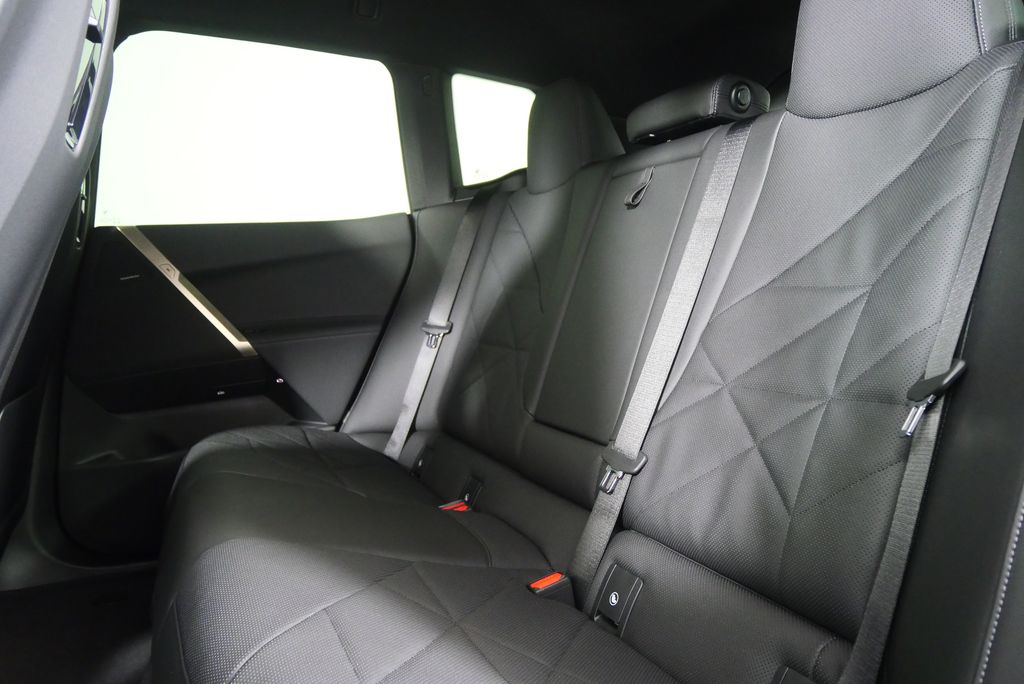 Thumbnail: 2026 BMW iX - 15