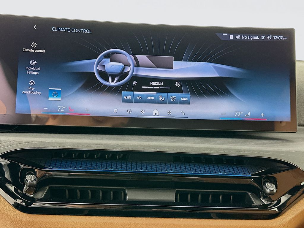 Thumbnail: 2026 BMW i4 - 14