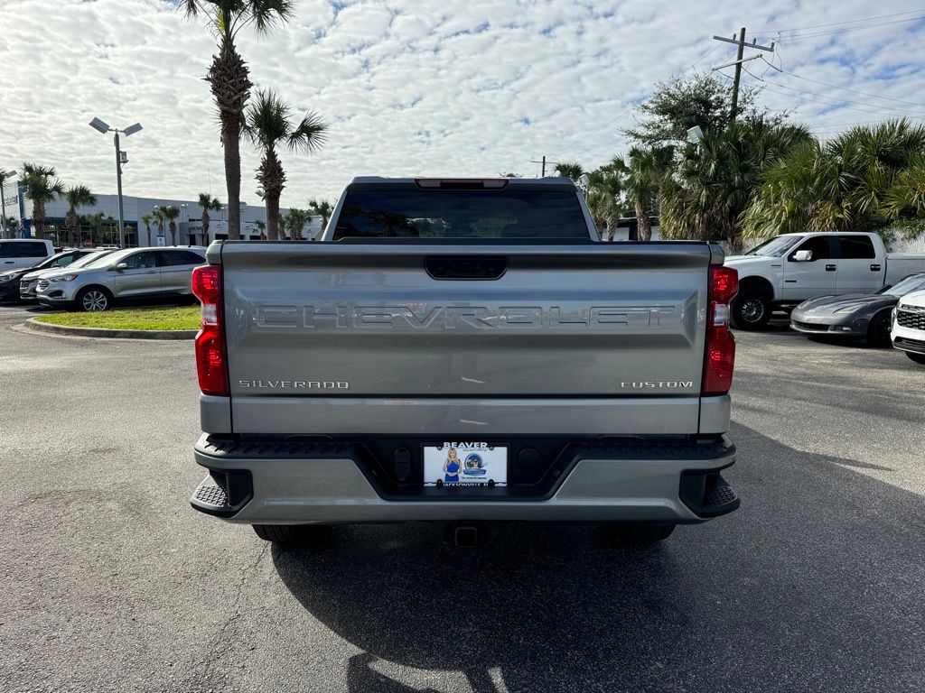 2025 Chevrolet Silverado 1500 Custom 7