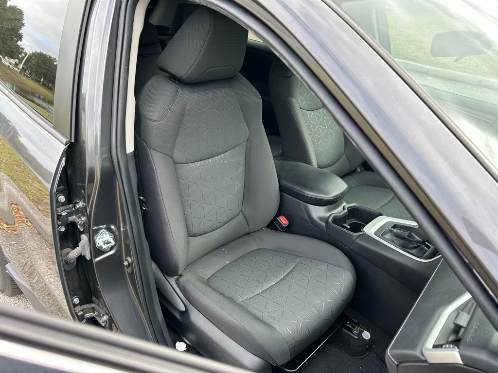 Thumbnail: 2024 Toyota RAV4 - 15