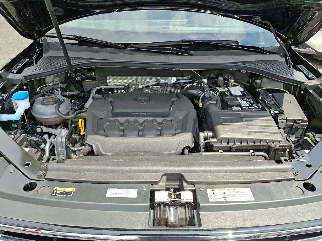 Thumbnail: 2024 Volkswagen Tiguan - 28