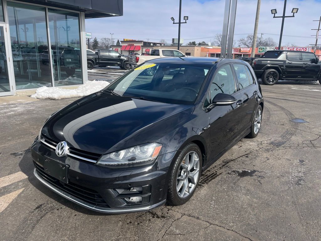 Deep Black Pearl Metallic 2017 Volkswagen Golf R Hatchback All-Wheel Drive 6-Speed Manual