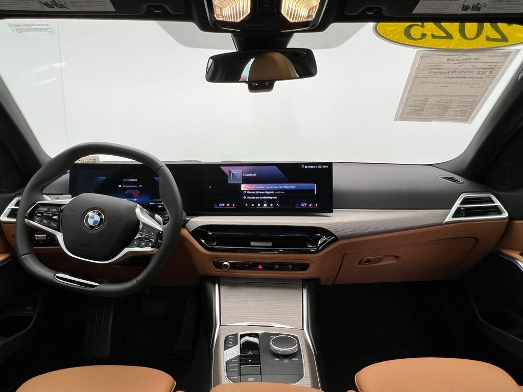 Thumbnail: 2025 BMW 3 Series - 10
