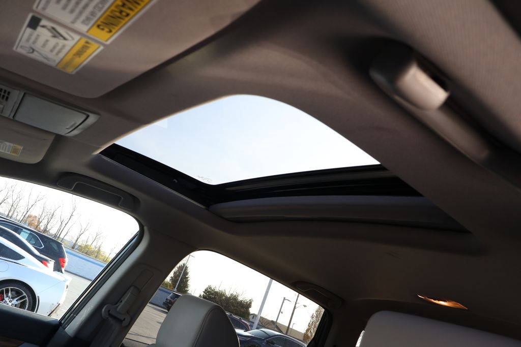 Thumbnail: 2017 Honda CR-V - 15