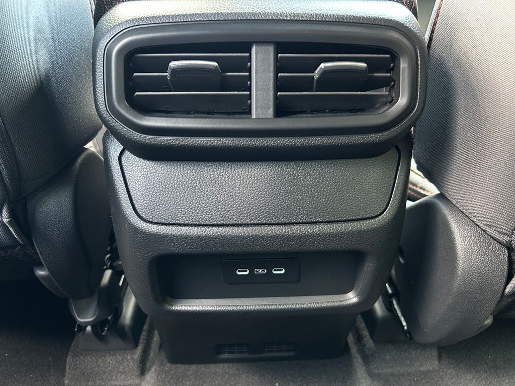 2025 Honda Pilot Sport 31