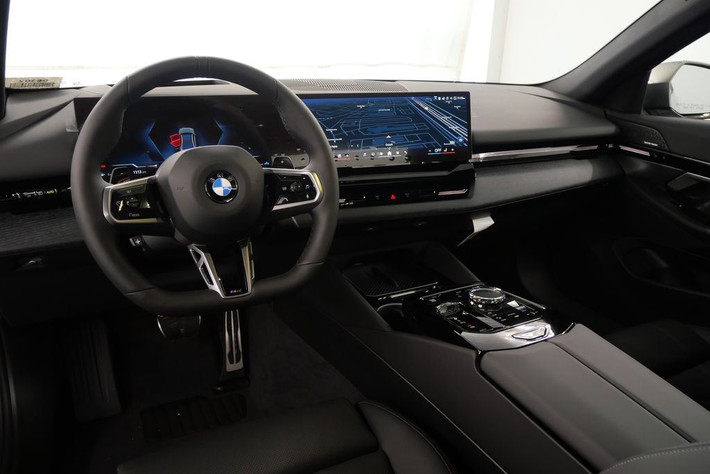 2025 BMW 5 Series 530i 19