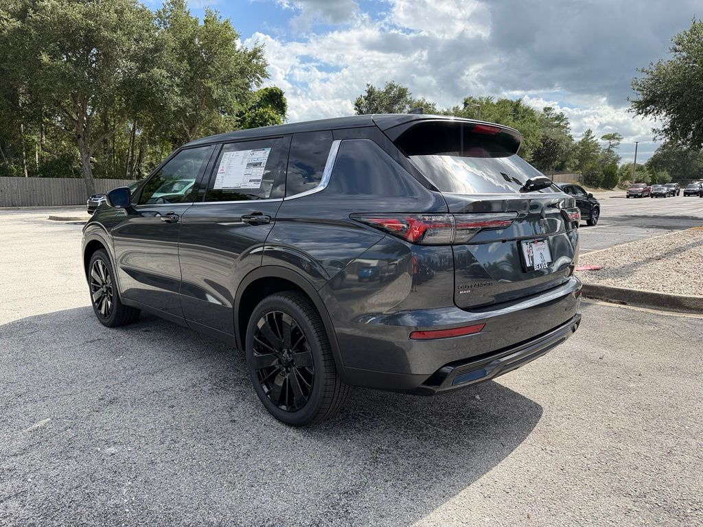 New 2026 Mitsubishi Outlander SUV