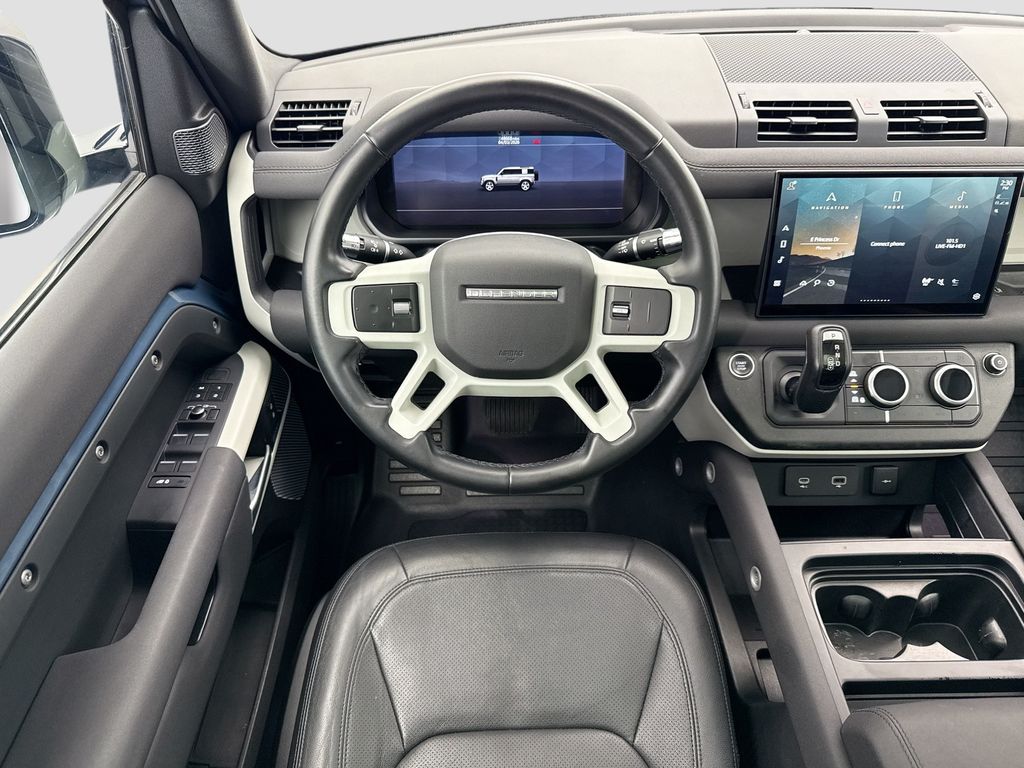 Thumbnail: 2022 Land Rover Defender - 10