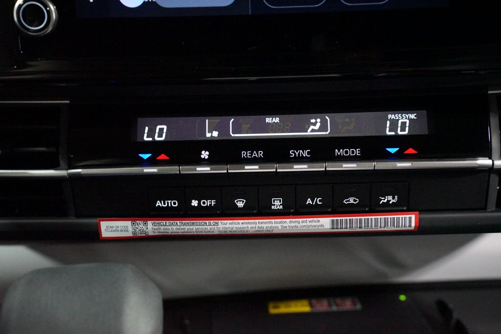 Thumbnail: 2026 Toyota Sienna - 20