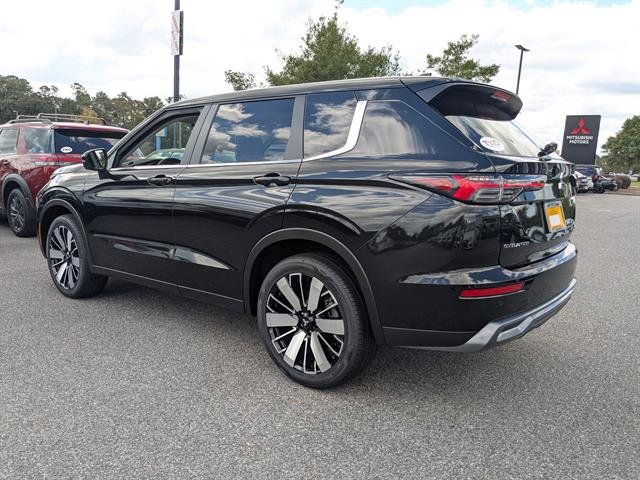 Used 2025 Mitsubishi Outlander SUV