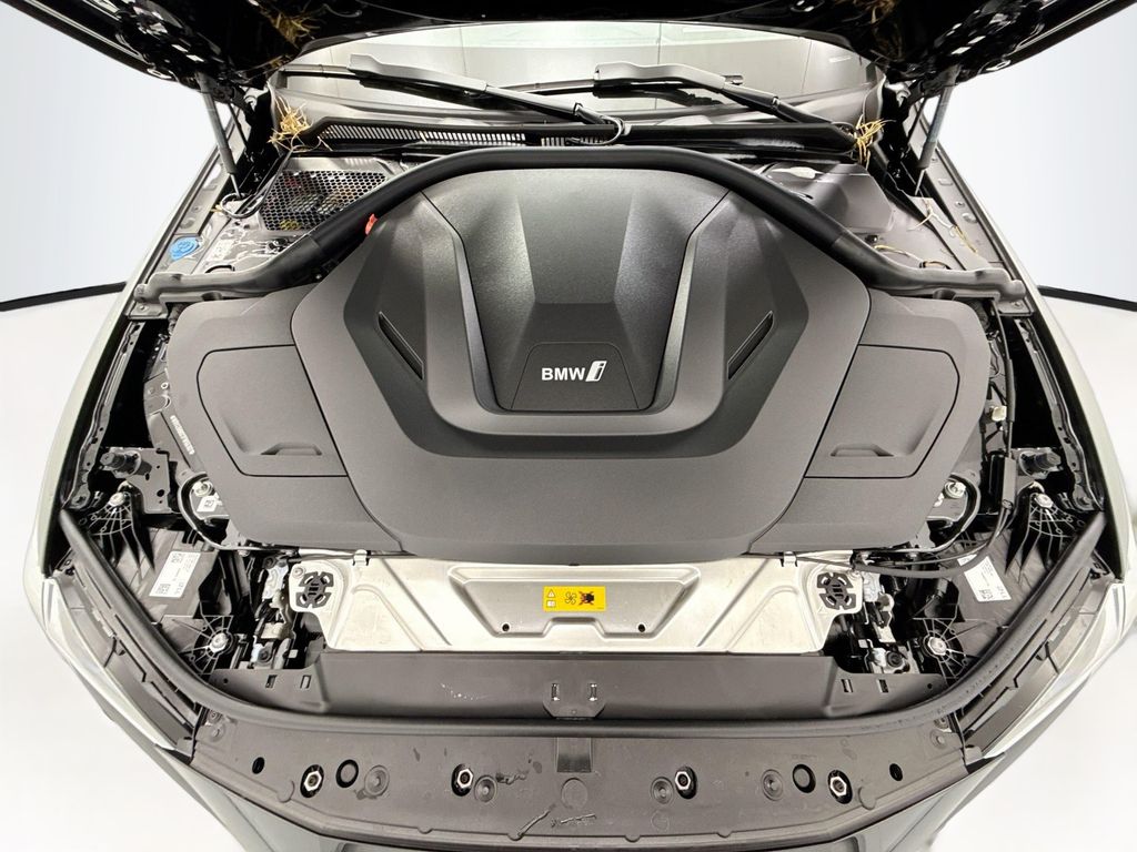 Thumbnail: 2026 BMW i4 - 28