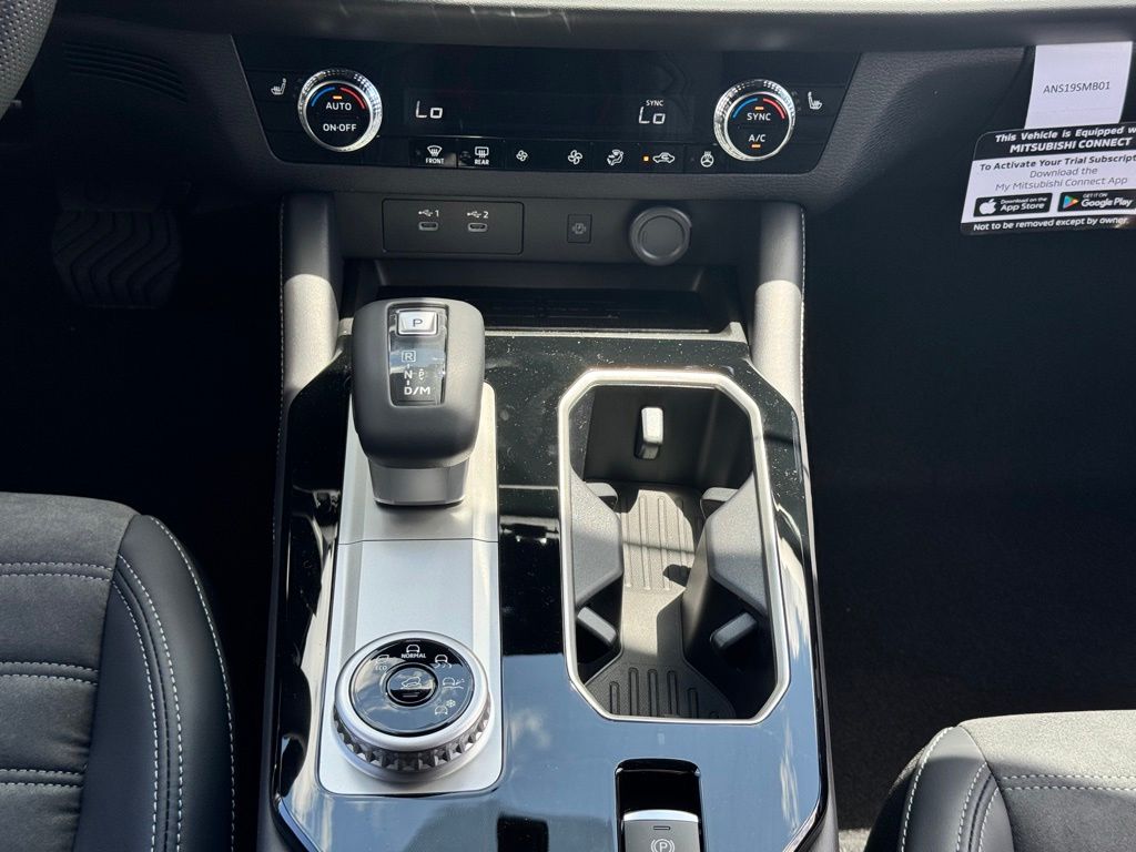 New 2026 Mitsubishi Outlander SUV