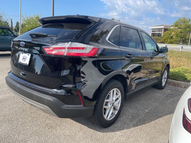 Thumbnail: 2021 Ford Edge - 3