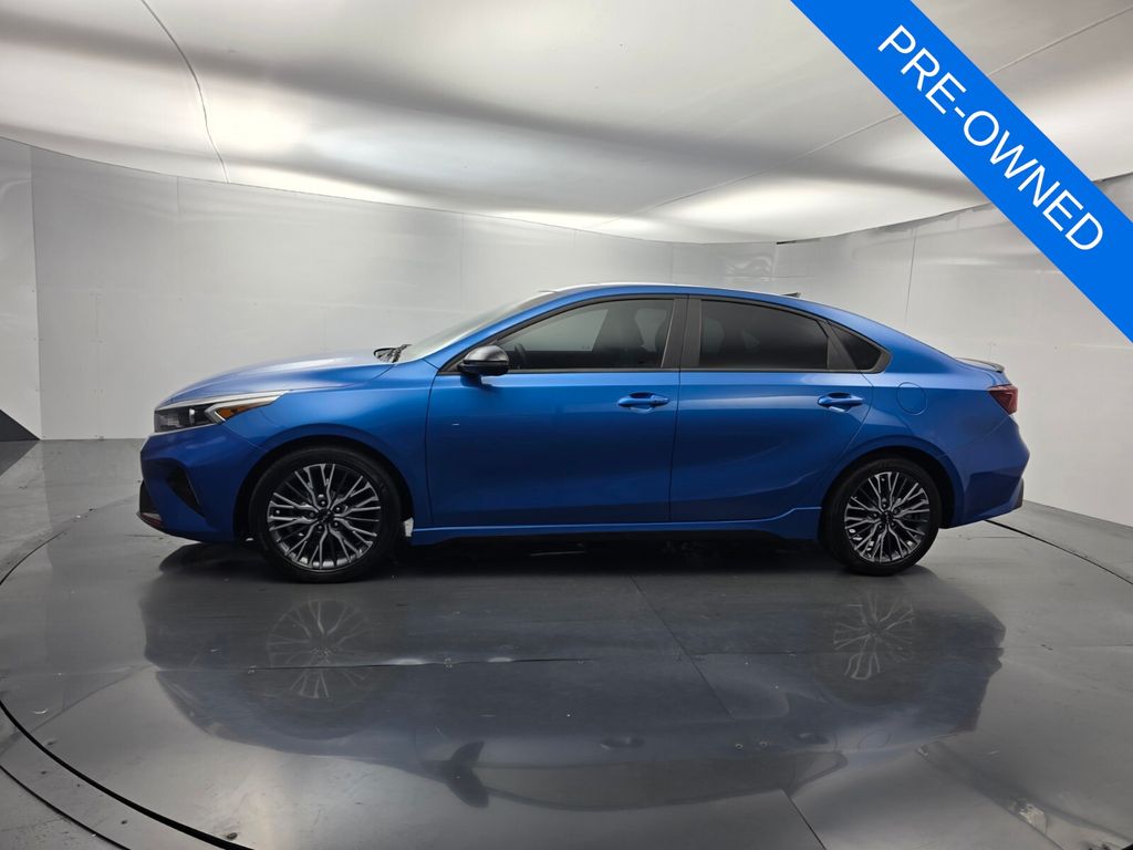 Used 2023 Blue Kia GT-Line image 7