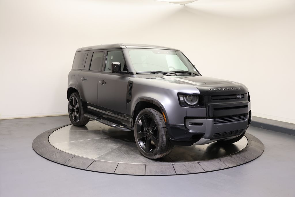 Thumbnail: 2026 Land Rover Defender - 7