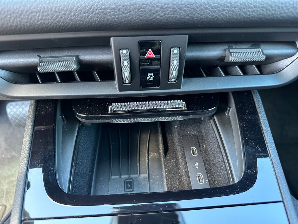 Thumbnail: 2026 Porsche Cayenne - 25