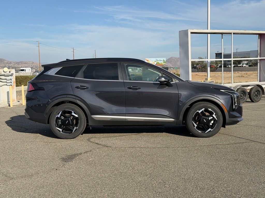 2026 Kia Sportage EX - Photo 8