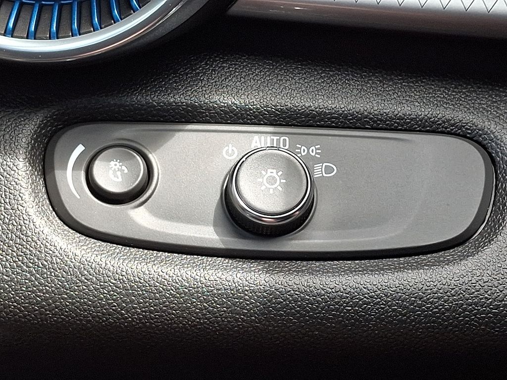 2025 Chevrolet Trax LT Black at Klick Lewis Buick Chevrolet