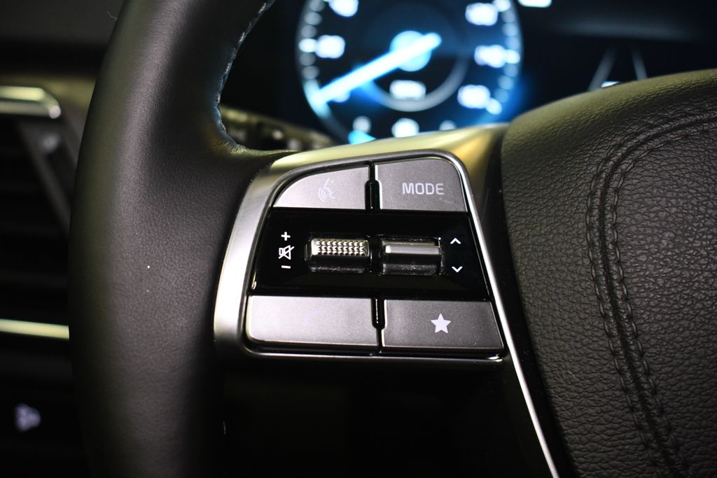 Thumbnail: 2023 Kia Telluride - 22