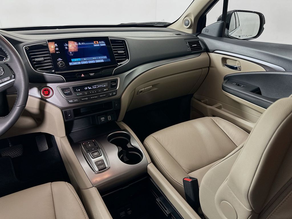 Thumbnail: 2022 Honda Pilot - 23