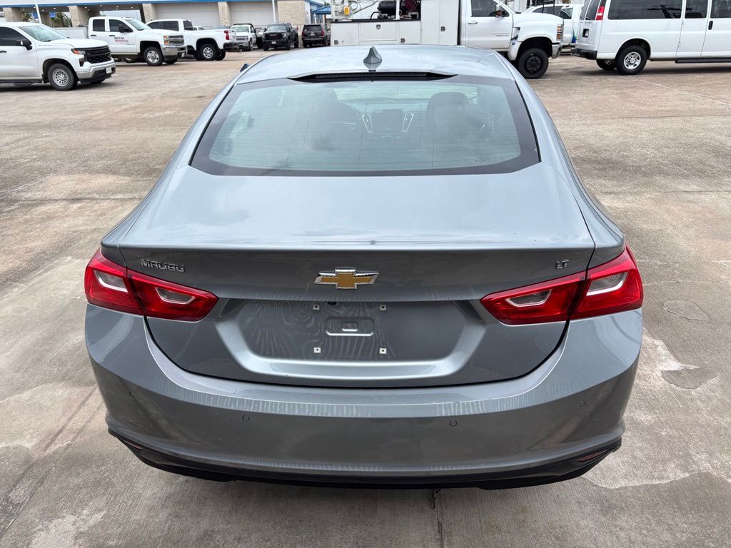2024 Chevrolet Malibu LT - 5