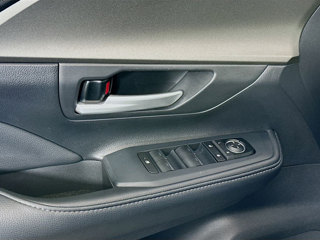 Thumbnail: 2025 Toyota Grand Highlander - 17