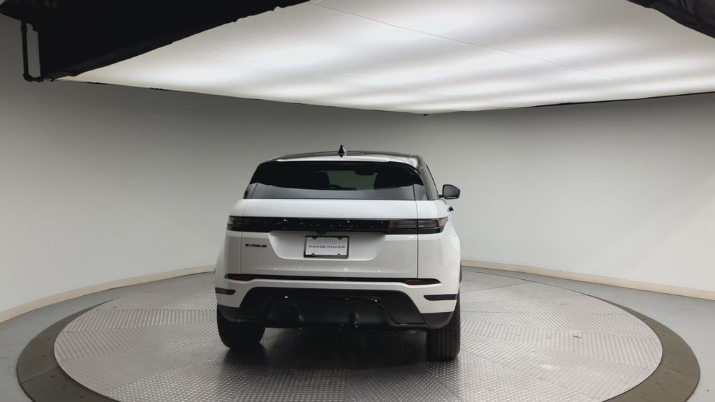 Thumbnail: 2026 Land Rover Range Rover Evoque - 3