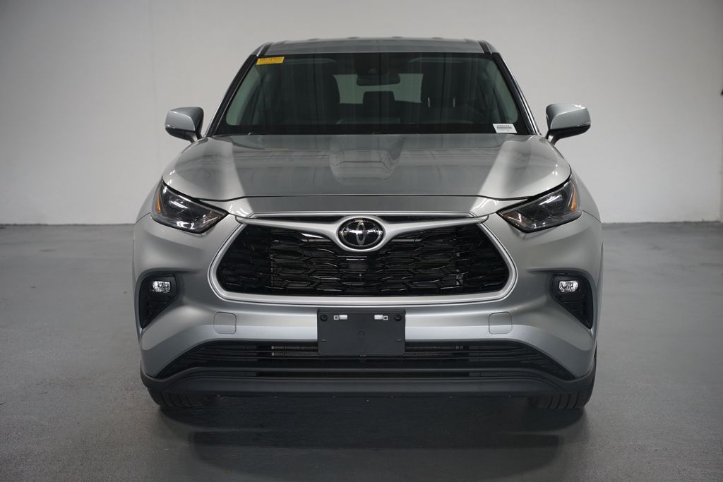Thumbnail: 2024 Toyota Highlander - 2