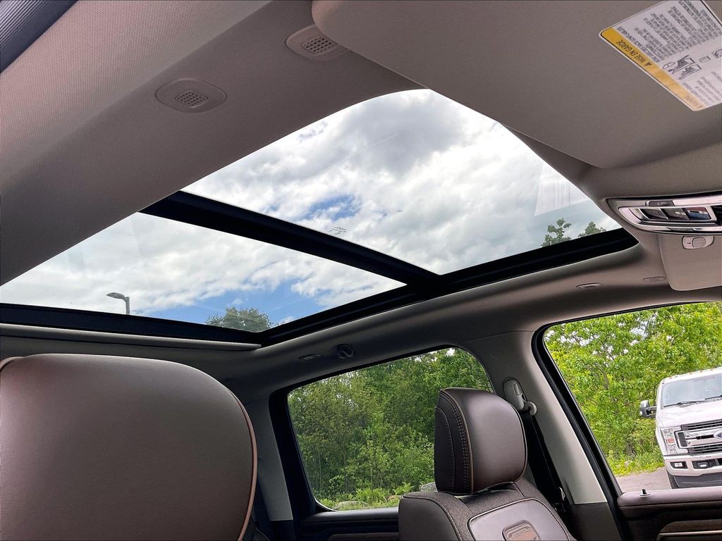 2026 Ram 1500 — photo 17