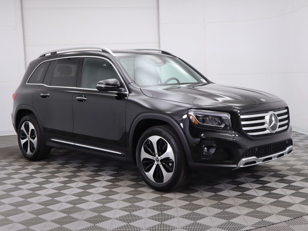 Thumbnail: 2025 Mercedes-Benz GLB - 3