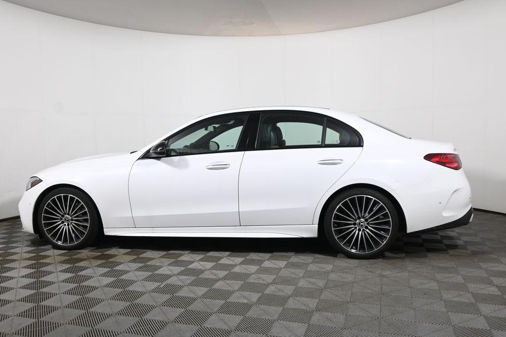 Thumbnail: 2023 Mercedes-Benz C-Class - 2