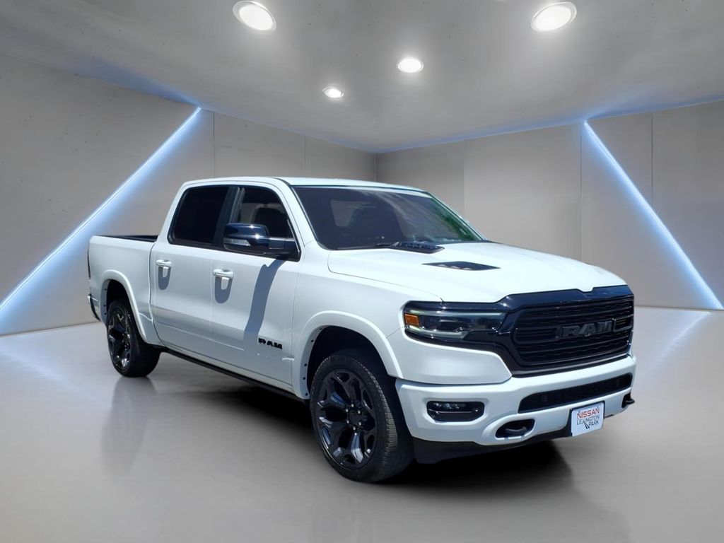 Bright White Clearcoat 2022 RAM 1500 Limited Crew Cab 4WD Pickup Truck Four-Wheel Drive 8-Speed Automatic